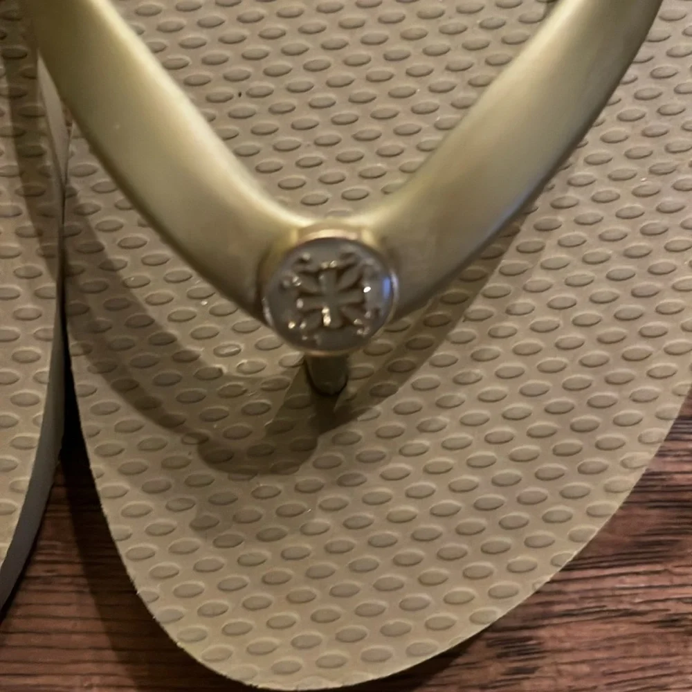 Rustic Cuff Flip Flops - Picture 3 of 5